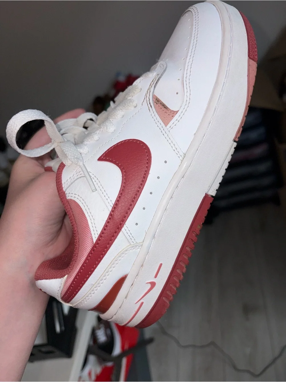 Nike Women’s White and Red Low-Top Sneakers